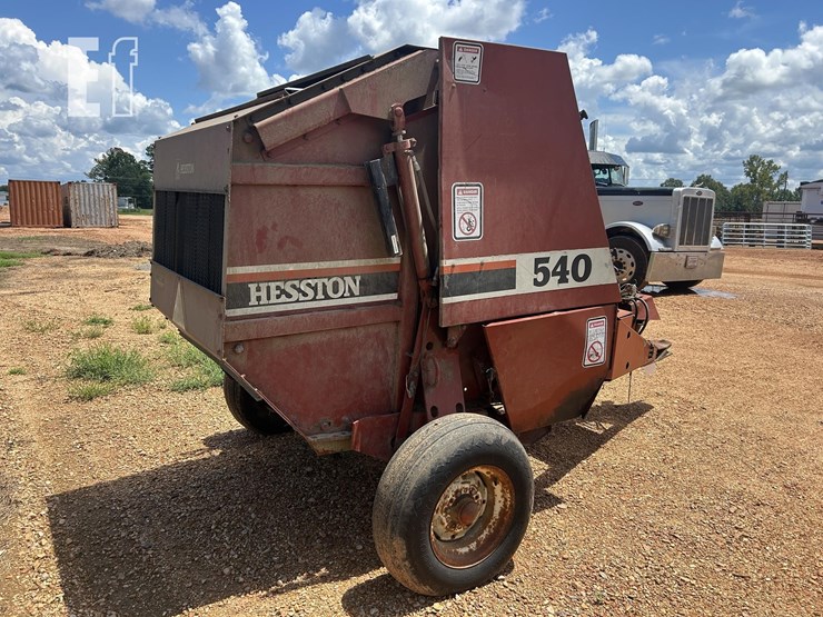 hesston-540-image-3