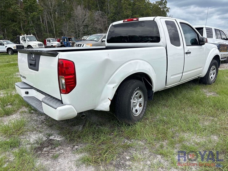 2019-nissan-frontier-image-5