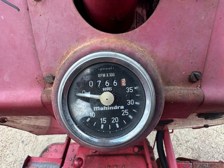 mahindra-575-di-image-55