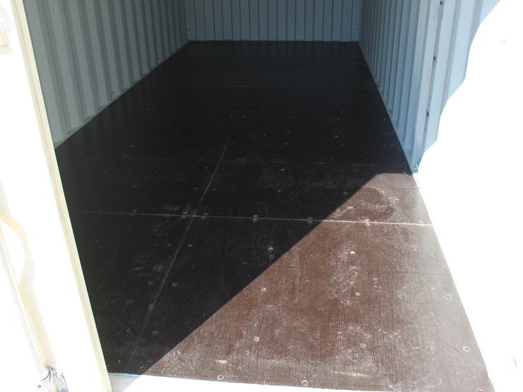 #1236-•-20-ft-container-image-6