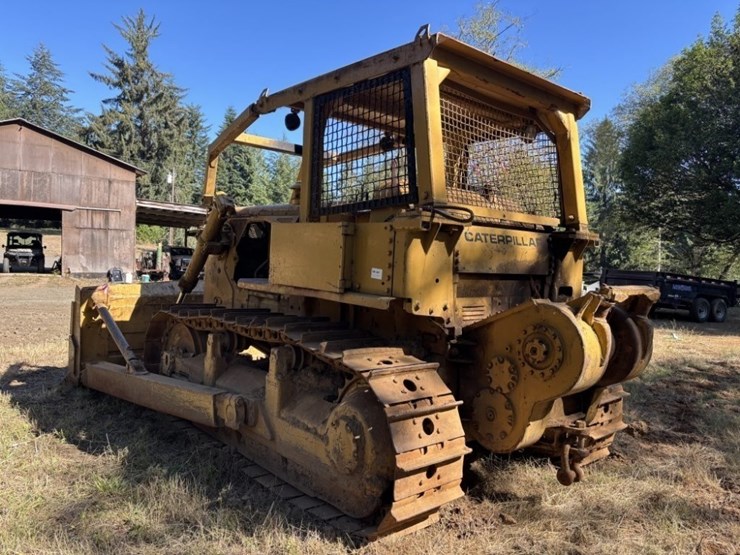 1974-caterpillar-d7f-image-3