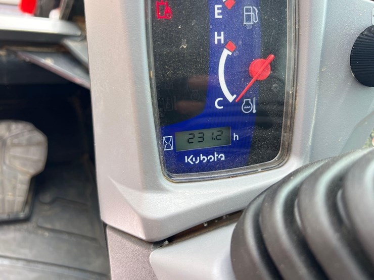 kubota-svl97-2-image-33
