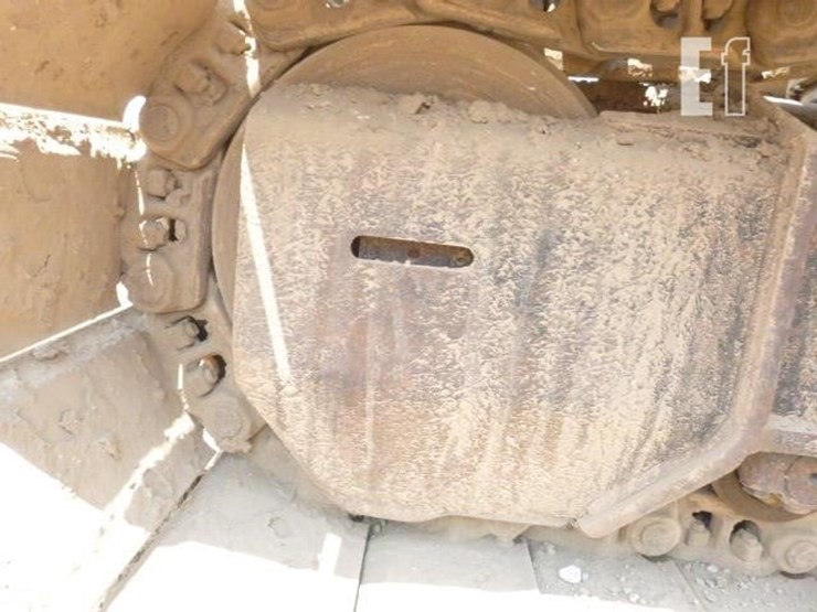 2017-deere-210g-lc-image-33