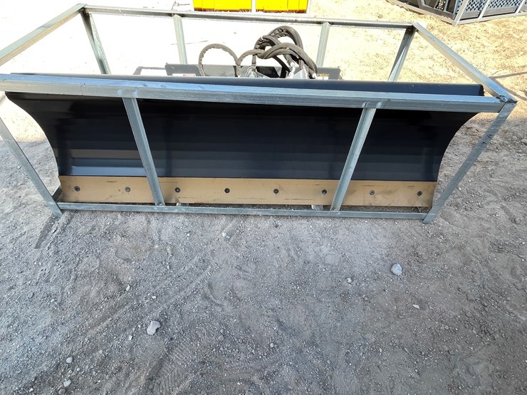 #4608-•-wolverine-6-way-dozer-blade-image-3
