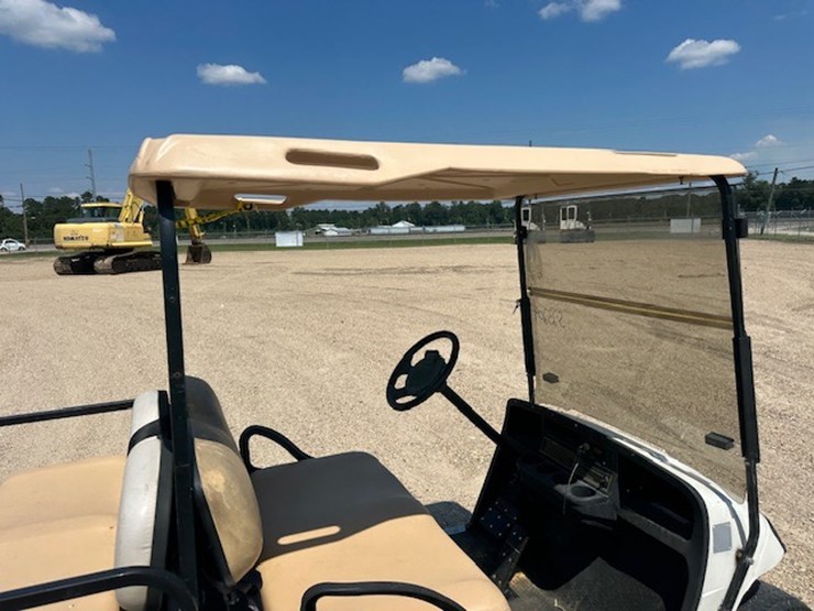 #57-•-ez-go-golf-cart-image-25