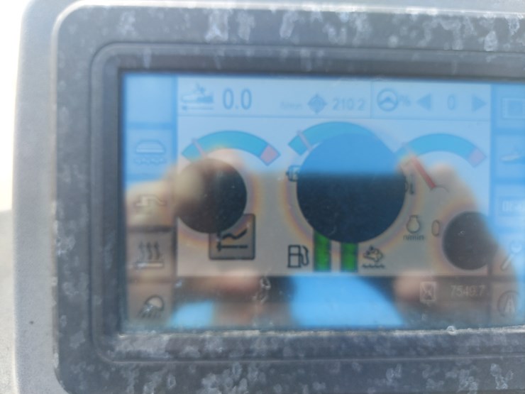 2017-caterpillar-ap-1055f-image-7
