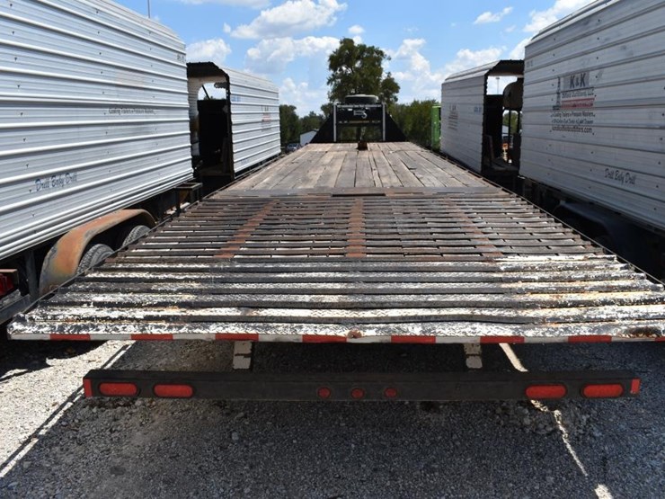 2018-40'-east-texas-gooseneck-trailer-w/-hydraulic-dove-(vin-#-58sgf4021je0-image-5