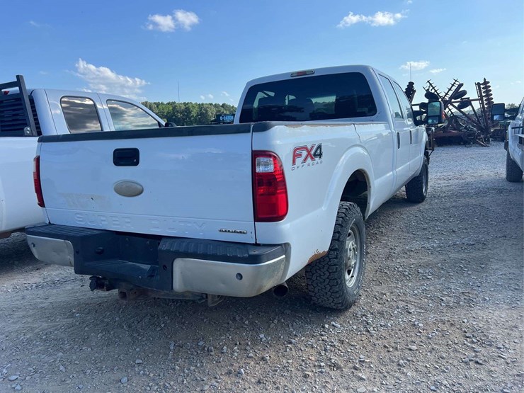 2012-ford-f250-xl-image-4