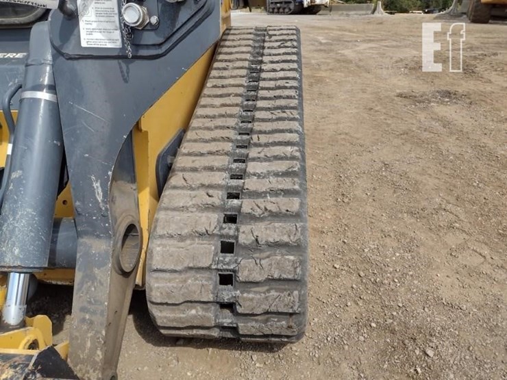 2023-deere-331g-image-26