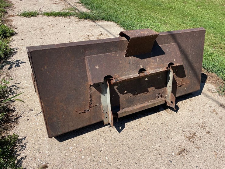 skidloader-56”-bucket-image-3