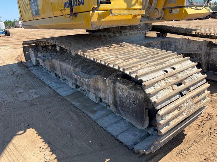 2023-komatsu-pc360-lc-11-image-15