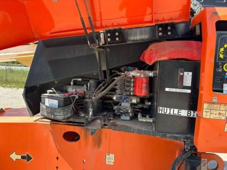 2013-jlg-660sj-image-9