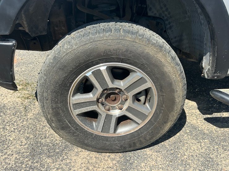 2004-ford-f150-image-14