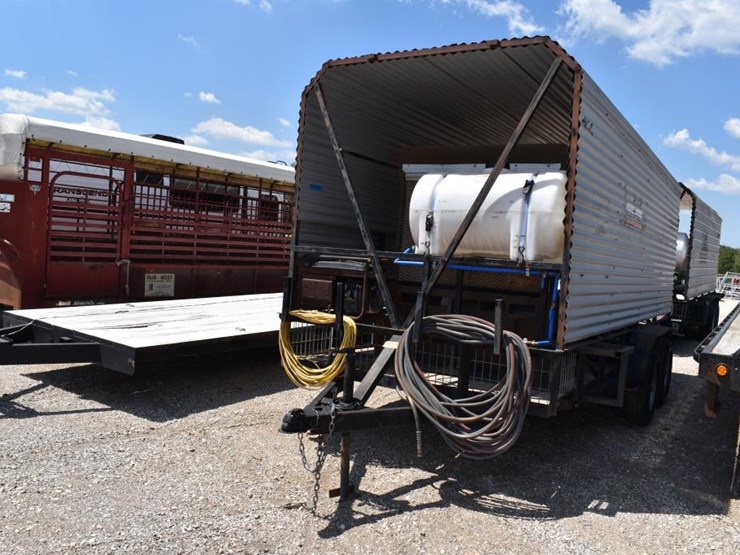 2011-16'-cooling-trailer-w/-generator,-port-a-cool-and-freezer-(vin-#-5vnbu-image-2