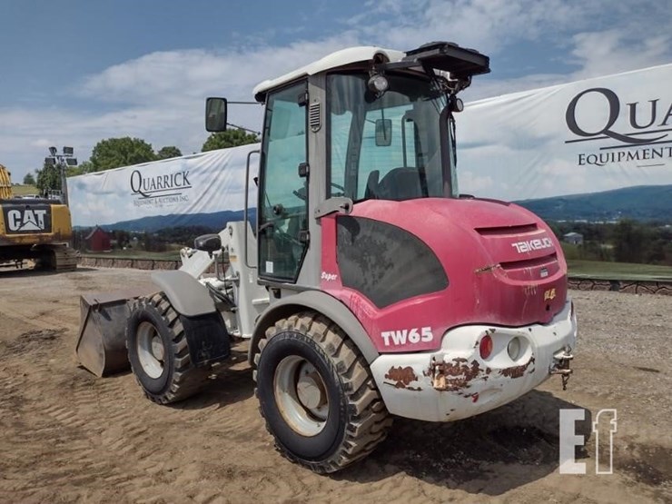 2012-takeuchi-tw65-image-33
