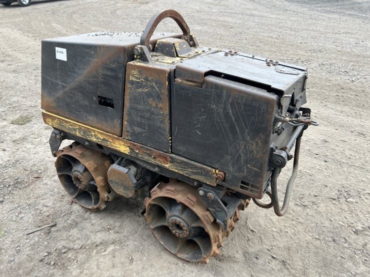 1998-bomag-bmp851-image-2