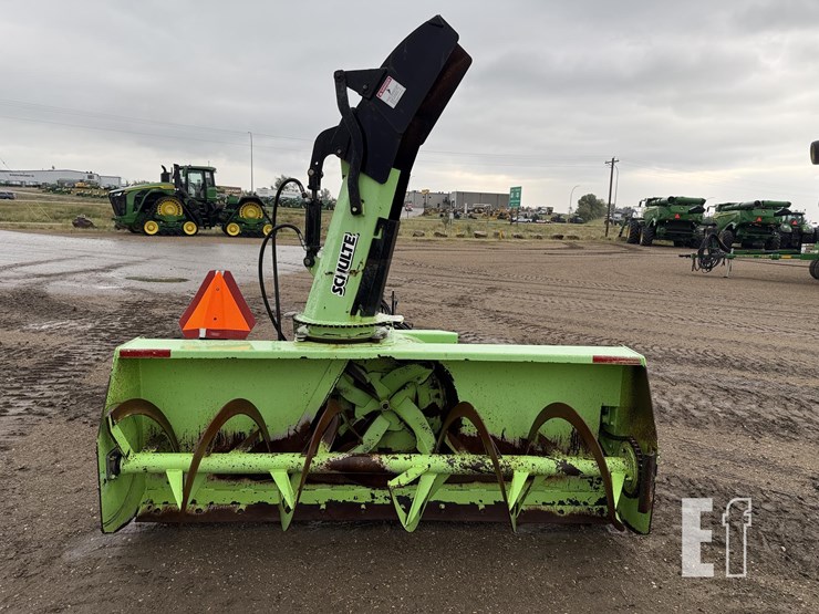 2009-schulte-snow-blower-image-2