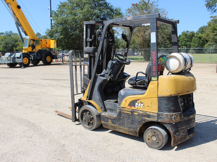 caterpillar-c4000-image-3