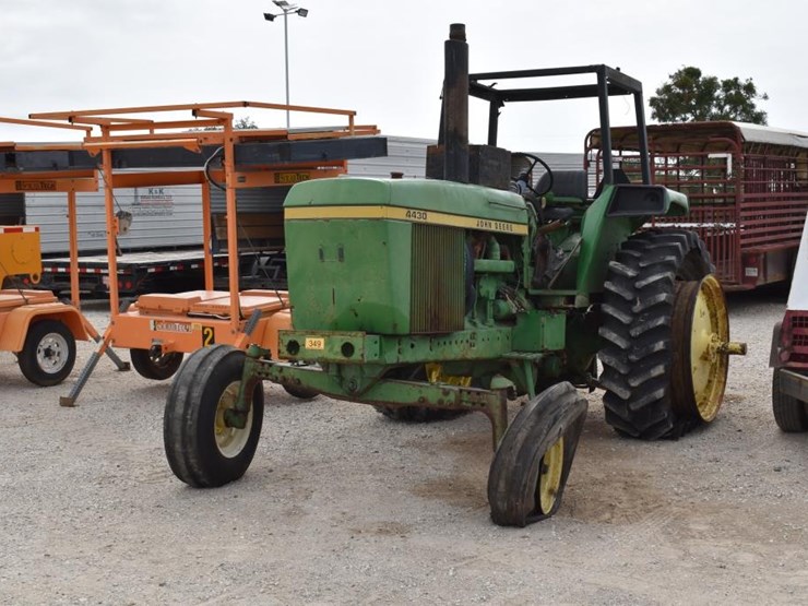 john-deere-4430-image-1
