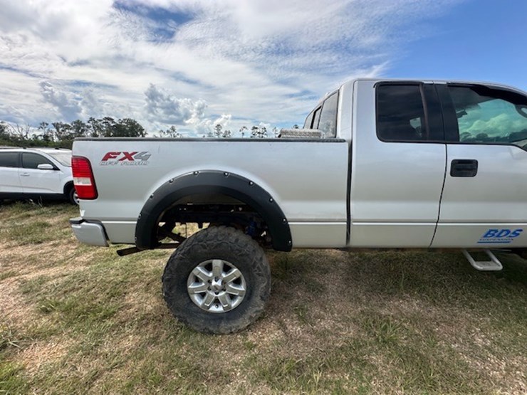 2004-ford-f150-image-22
