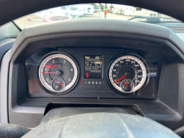 2018-ram-3500-hd-image-12