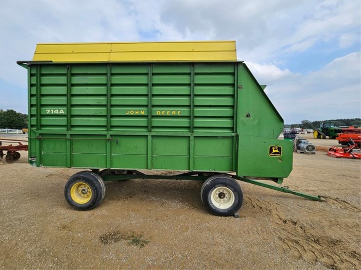 john-deere-714a-image-6