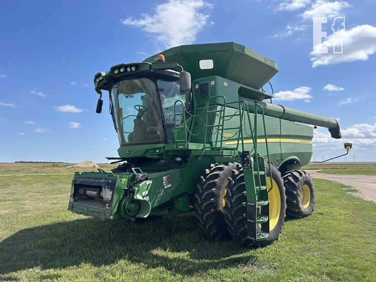 2015-john-deere-s680-image-1