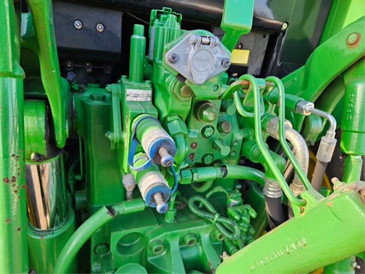 john-deere-6230-image-26