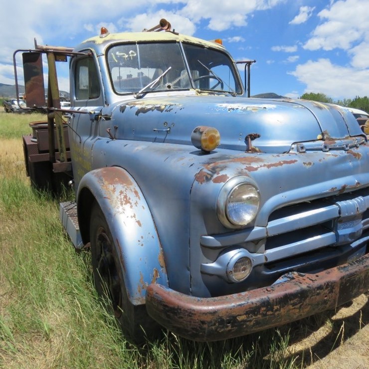 1952 Dodge B-3-TA-142 Truck with boom and Winch