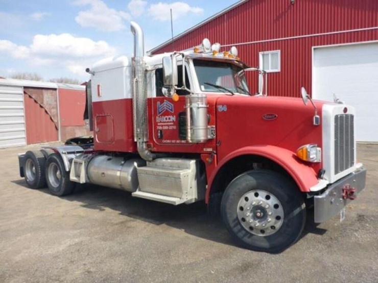 2015-peterbilt-367-image-3