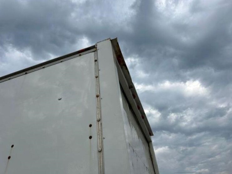 2013-ford-f750-xl-image-37