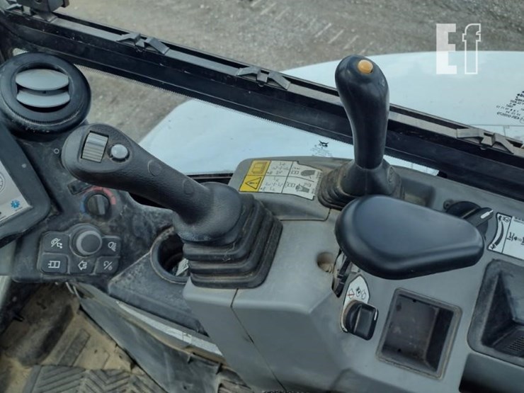 2021-bobcat-e50m-image-9