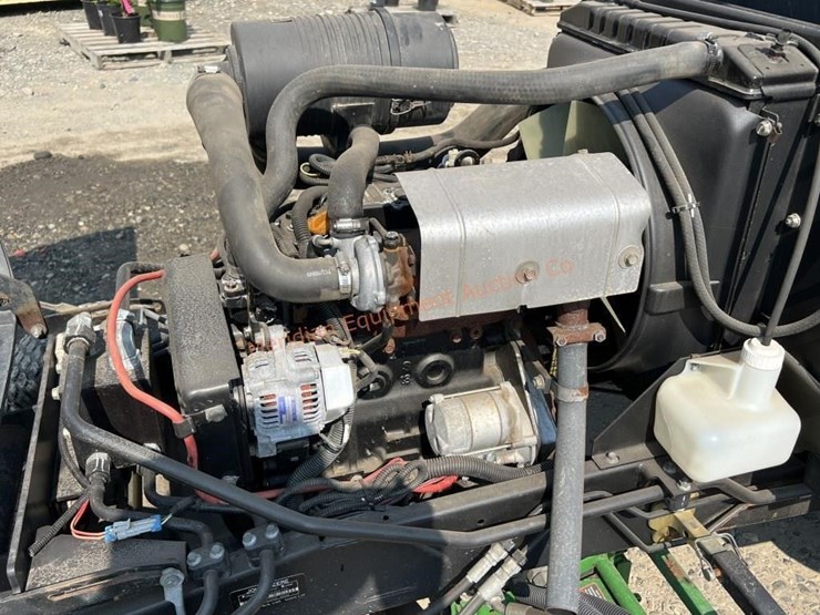 john-deere-3235c-image-22