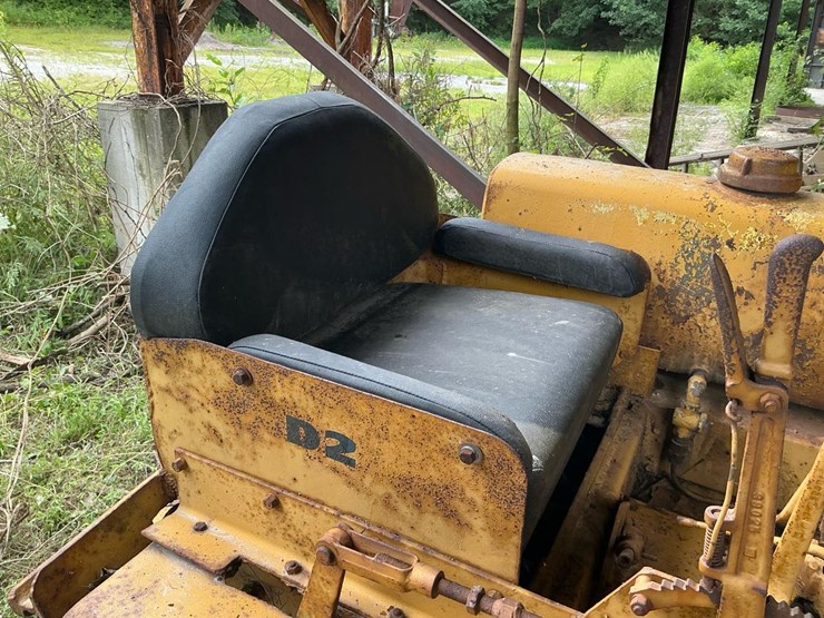 caterpillar-d2-image-38