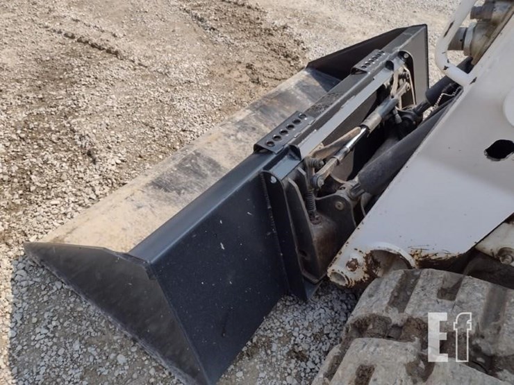 2016-bobcat-t770-image-21