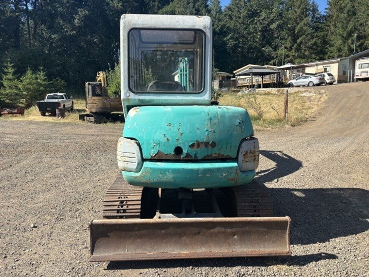 komatsu-pc45-image-6
