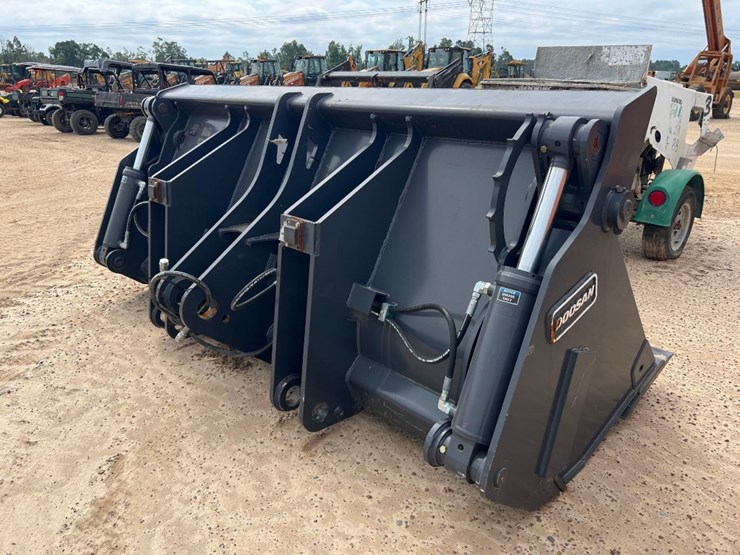 doosan-dl300-3-image-3