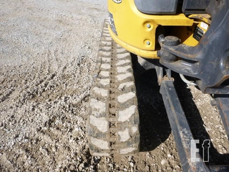 2022-deere-35g-image-42