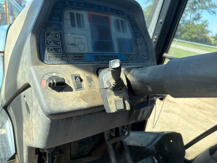 ford-8770-image-27