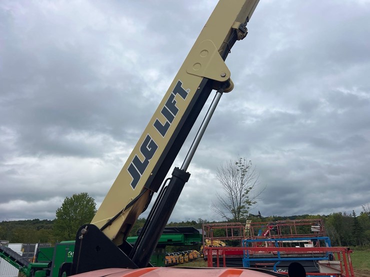jlg-400s-image-8