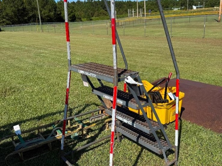 4-step-platform-ladder-image-2