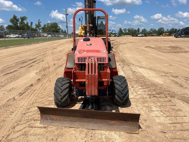2014-ditch-witch-rt45-image-4
