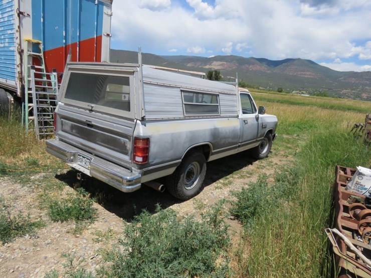 1990-dodge-ram-250-image-4