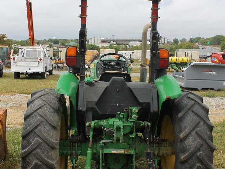 john-deere-5045e-image-6