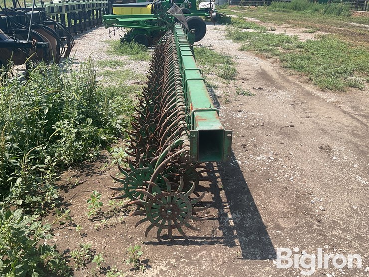 john-deere-400-image-8