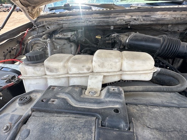 2003-ford-f450-image-56