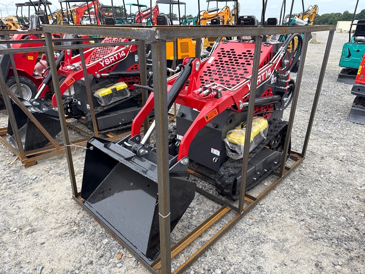 #220-•-#26506-•-unused-agt-ysrt14-stand-on-skid-steer-loader-image-2