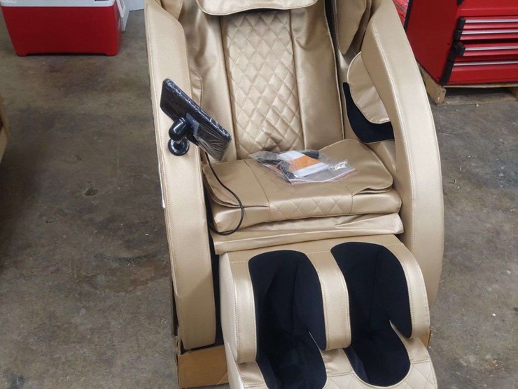 unused-massage-chair-image-1