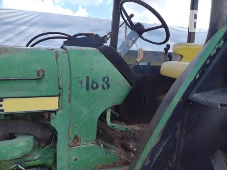 john-deere-4240-image-12