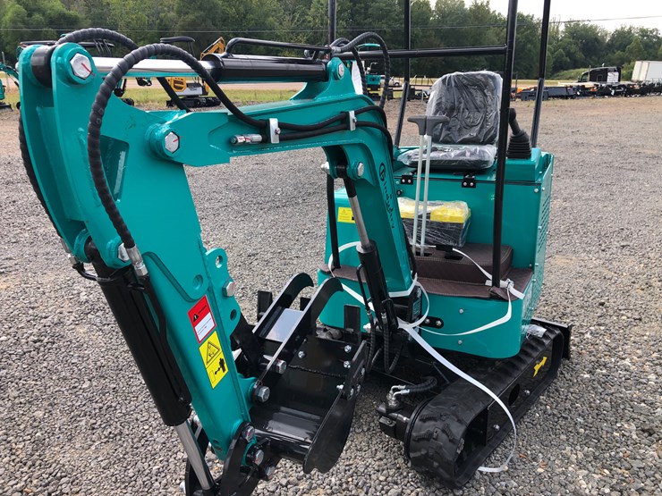 #76-•-cfg-h15r-mini-excavator-image-3
